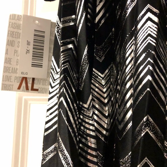 BNWT Lularoe Elegant Jill, black &silver /Size: XL - Picture 2 of 3
